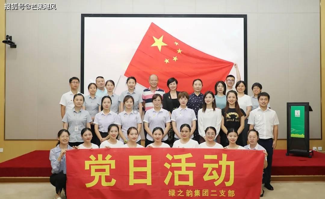 共话中国经济新机遇|世贸组织总干事:中国经济回升向好将推动全球贸易复苏